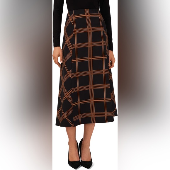 Halogen®
Women's Black Plaid Midi A-Line Skirt - Picture 4 of 6